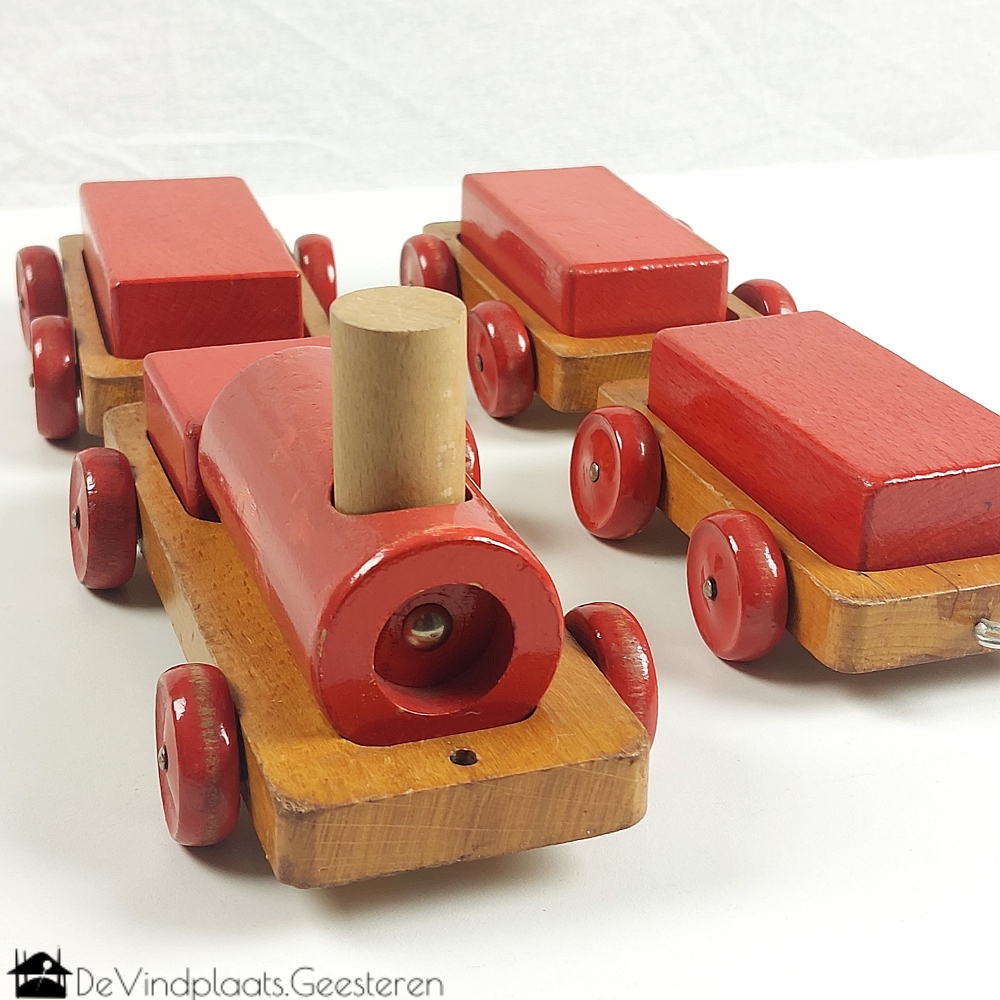 Vintage houten trektrein
