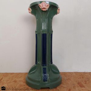 Art Nouveau pedestal