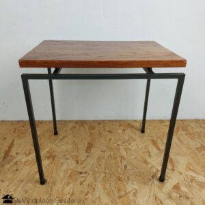 Pastoe Cees Braakman tafeltje