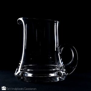 Moderne kristallen pitcher waterkan