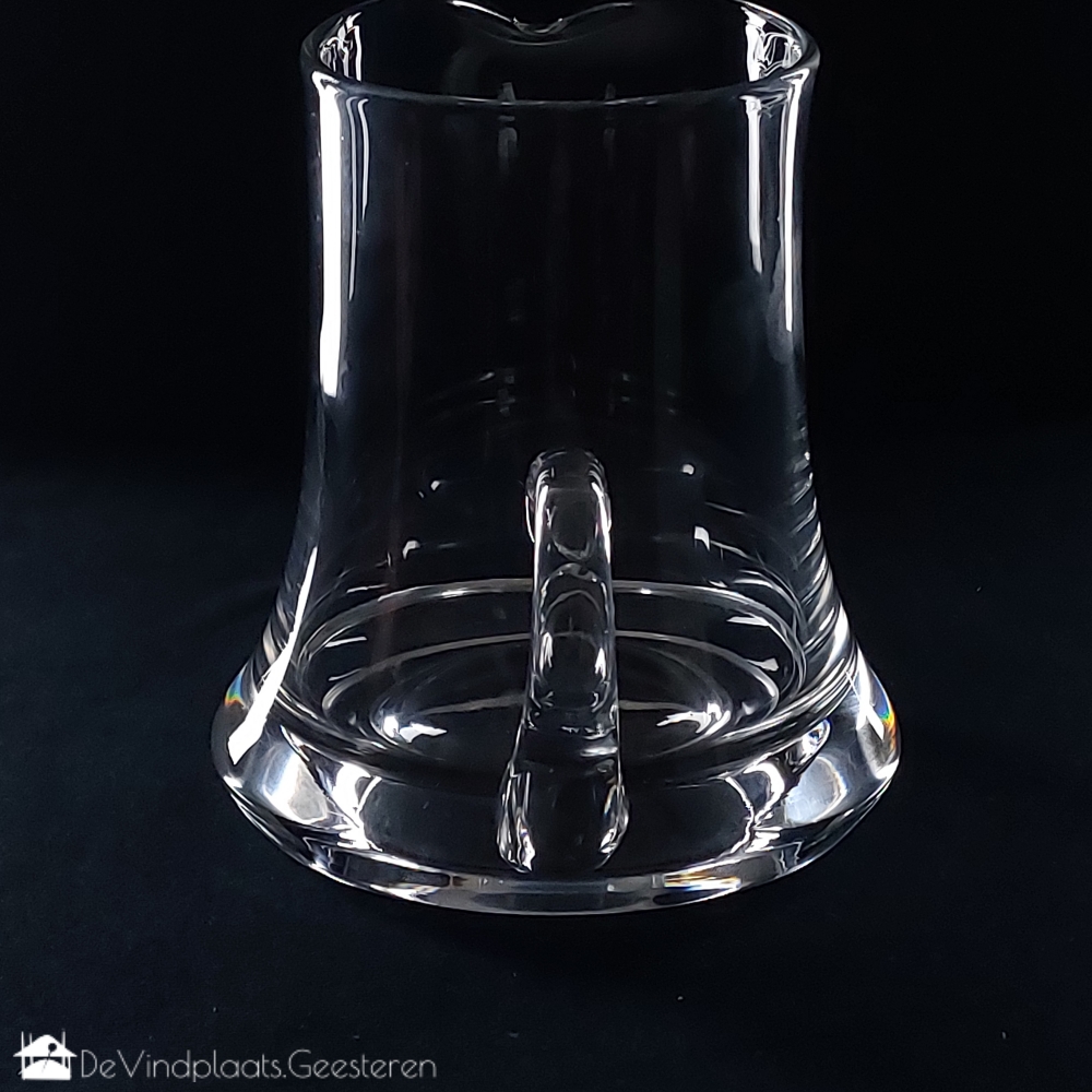 Moderne kristallen pitcher waterkan